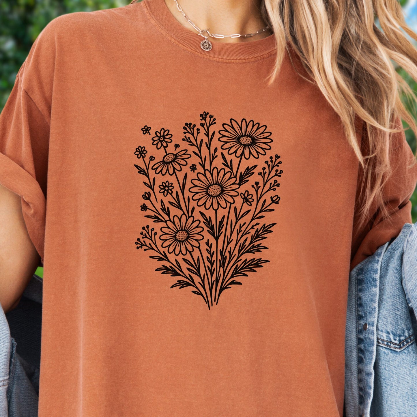 Wildflower Daisies Tee