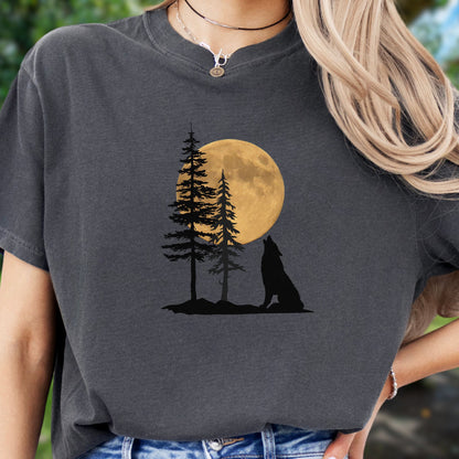 Wolf Howling Tee
